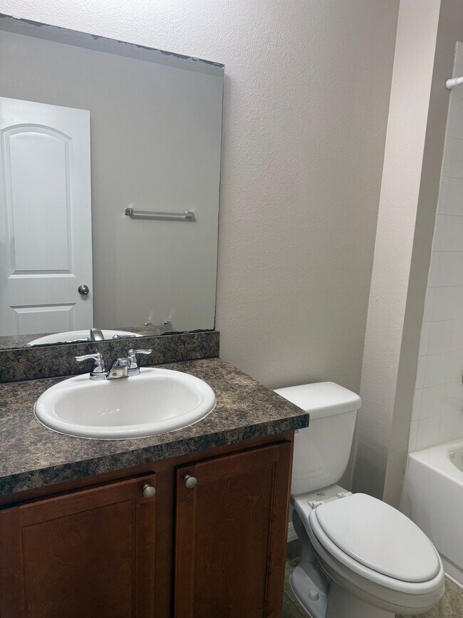 Building Photo - 1377 N Platte Ct