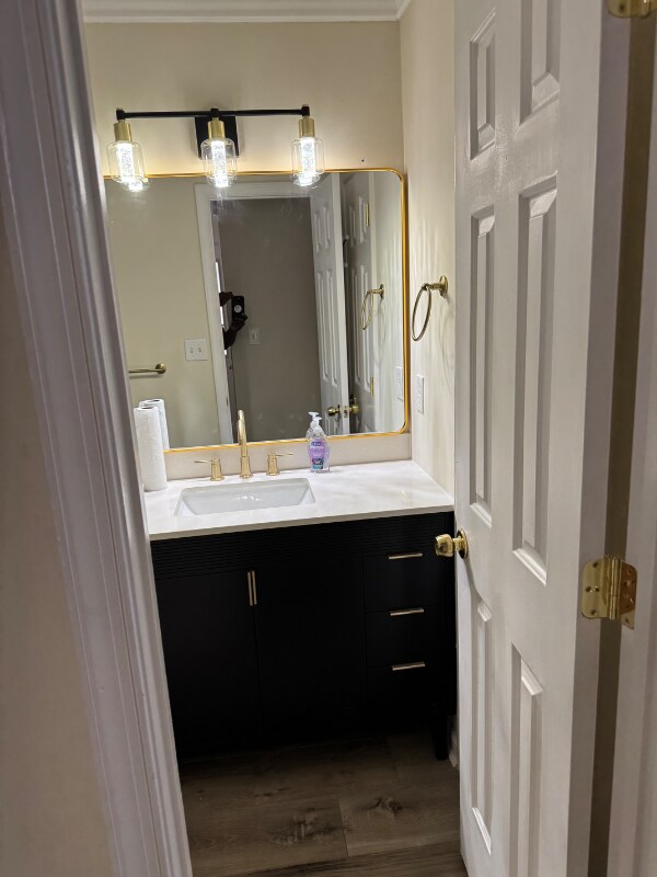 Building Photo - 229 Derosa Dr