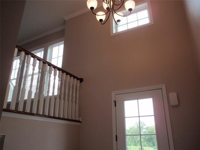 Building Photo - 290 Venango Trail