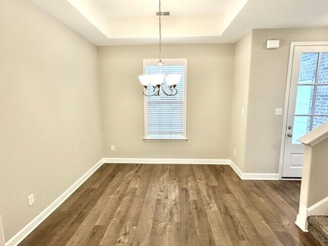 Building Photo - ShippCv8755