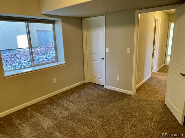 Building Photo - 11335 Rill Pt