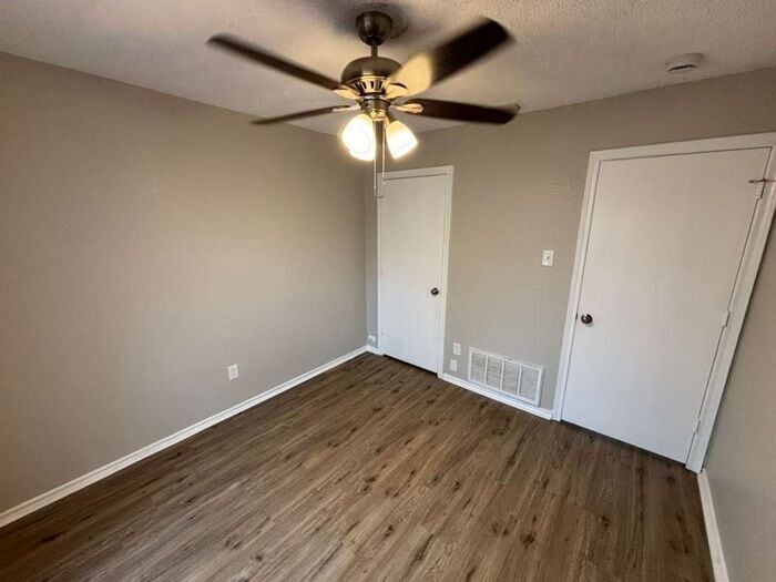 Building Photo - 1206 Devonshire Ln