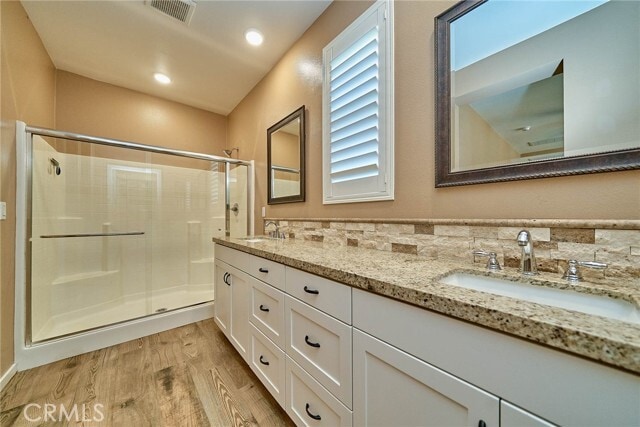Building Photo - 35879 Landon Ln