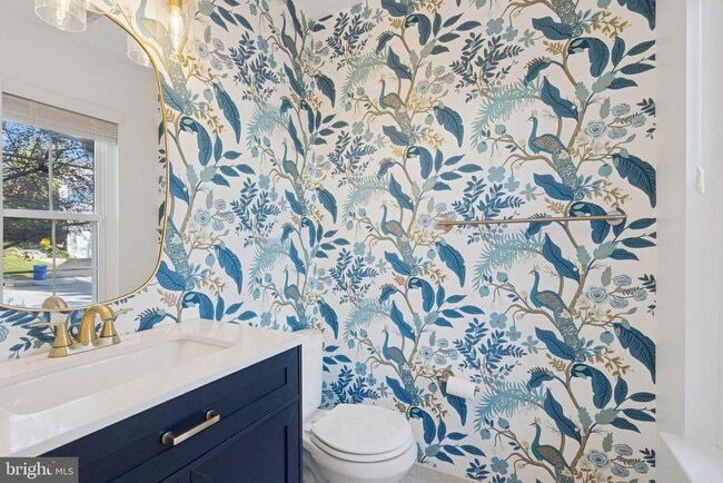 Building Photo - 28 Victoria Cir