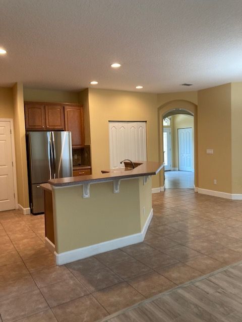 Building Photo - 87 Patric Dr