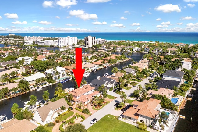 Building Photo - 937 Fern Dr