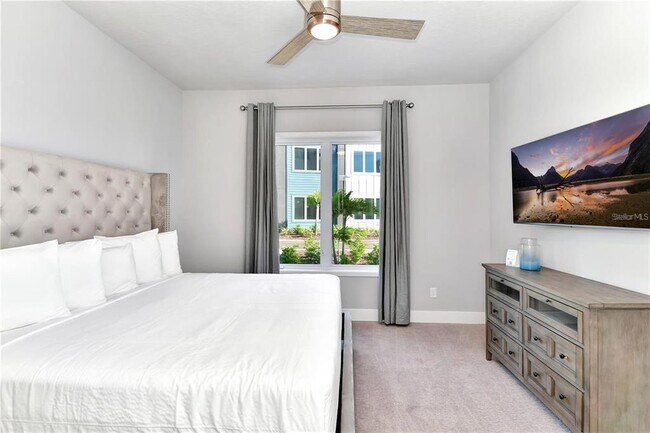 Building Photo - 7770 Sandy Ridge Dr