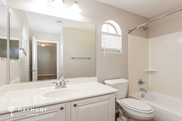 Building Photo - 3261 E Sports Dr