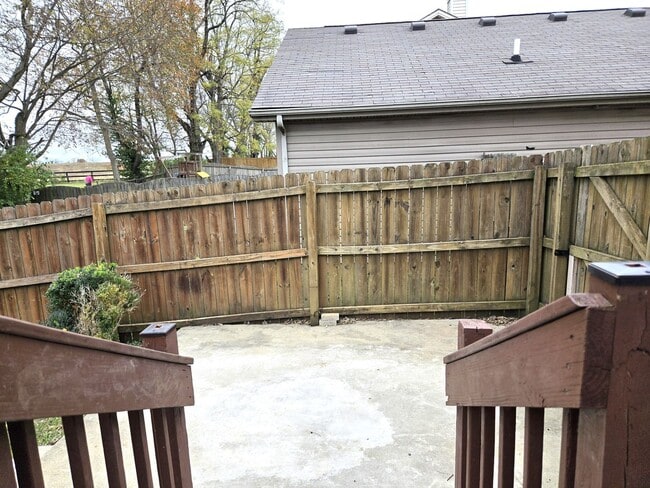 Building Photo - House in Masterson Station on Cul-De-Sac    20260805