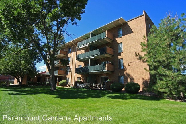 Building Photo - 2684 Paramount Pkwy