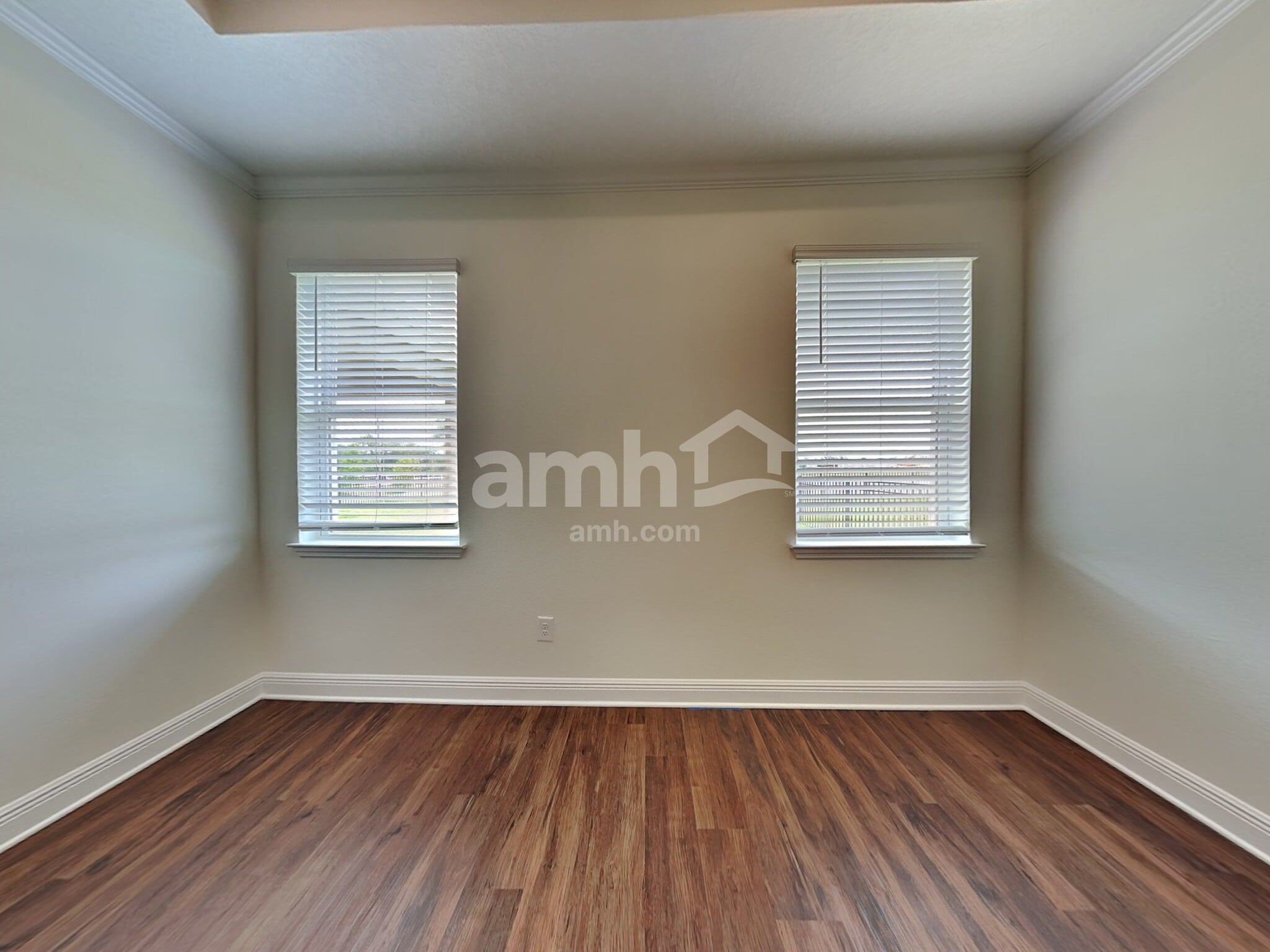 Building Photo - 14511 Cedar ml dr