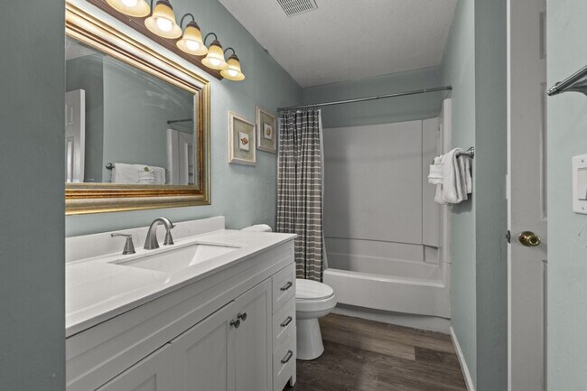 Building Photo - 1630 Hwy 2378