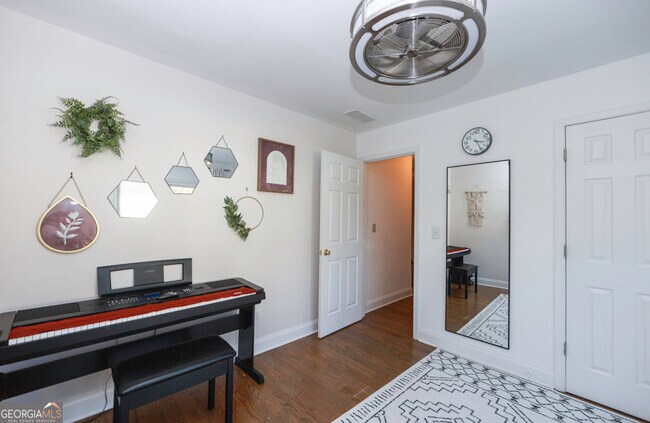 Building Photo - 9900 Barston Ct