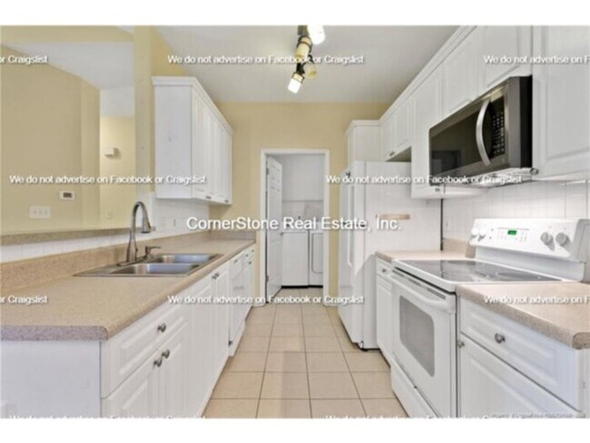 Building Photo - 3140 Wisteria Ln