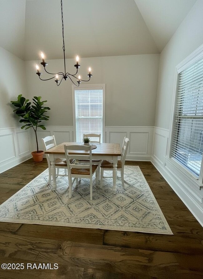 Building Photo - 218 Brightwood Dr