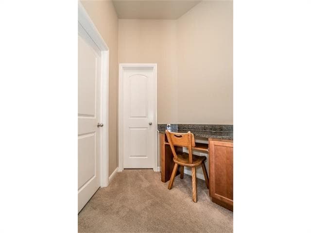 Building Photo - 1405 Nightingale Dr