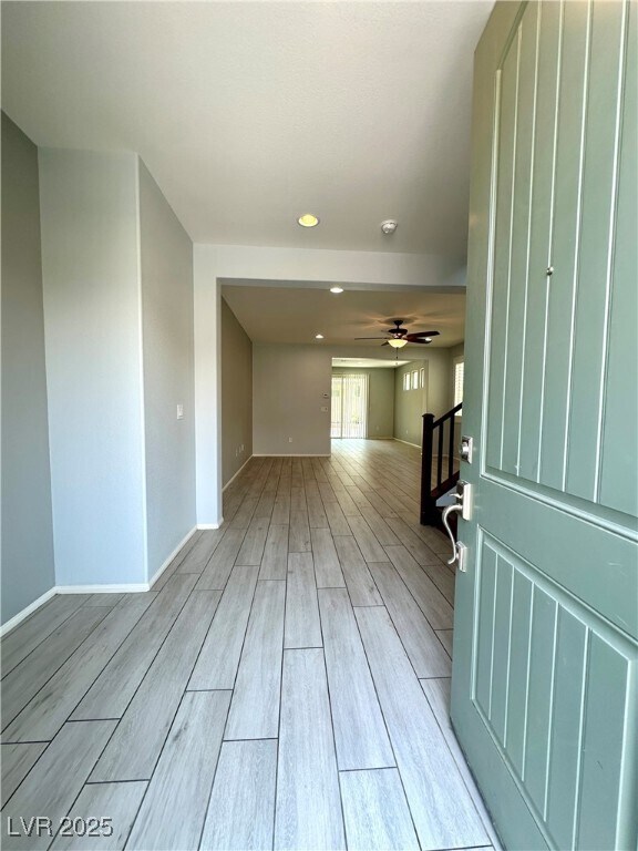 Building Photo - 9527 Ridgeglen Ct