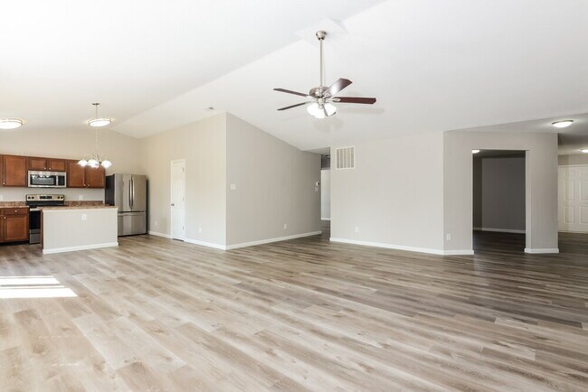 Building Photo - 10523 Ballard Dr