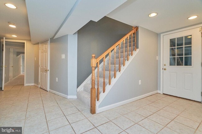 Building Photo - 20315 Youngs Cliff Rd