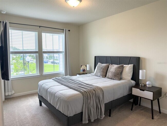 Building Photo - 5640 Pineland Run