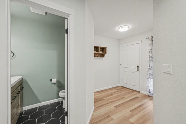 Building Photo - 169 Heron Dr