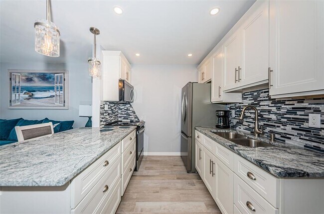 Building Photo - 9715 Harrell Ave