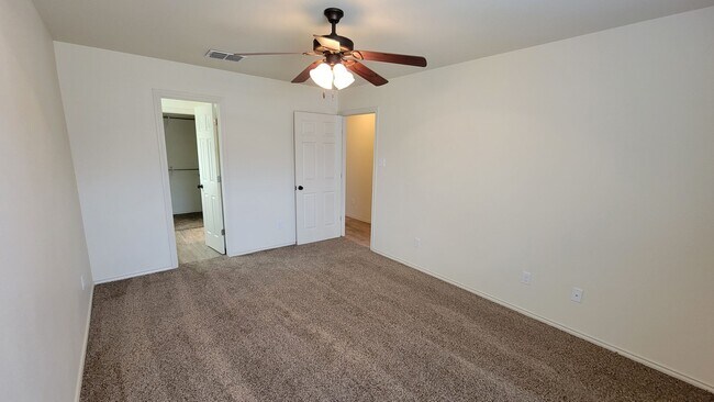 Building Photo - 3104 111th St