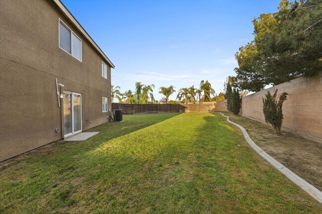 Building Photo - 9612 Pony Mountain Rd