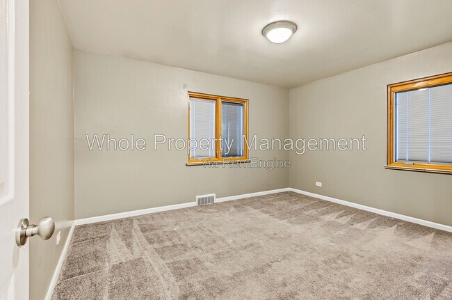 Building Photo - 2727 S Steele St