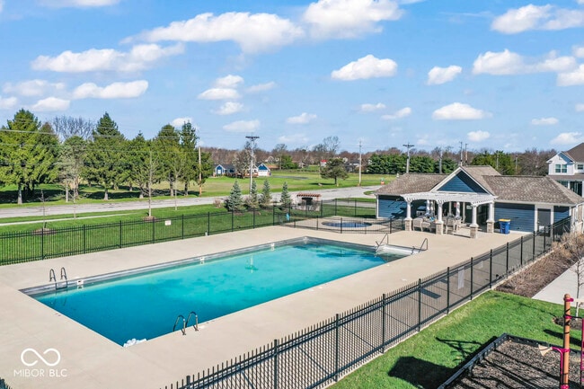 Building Photo - 6874 Nottingham Ln