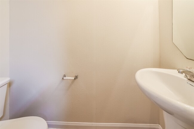 Building Photo - 5410 Rio Sabinas St