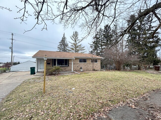 Primary Photo - 3820 Jerree St