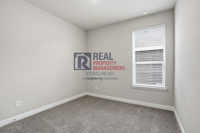 Building Photo - Thoughtfully Arranged Single-Story Home with Open Living