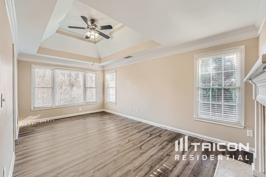 Building Photo - 790 James Madison Dr