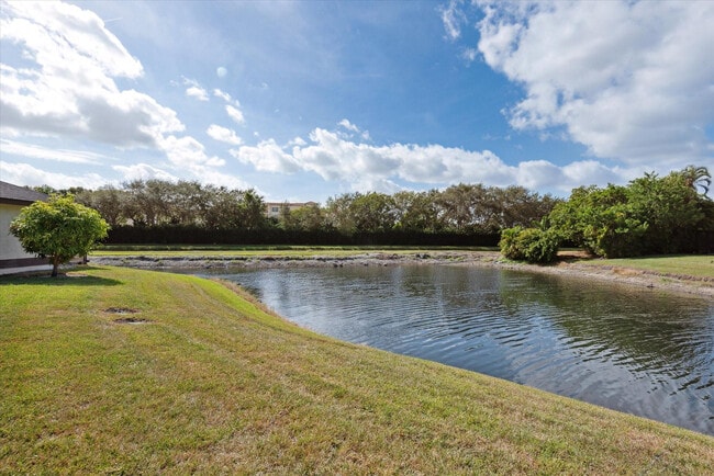 Building Photo - 20929 Boca Ridge Dr W