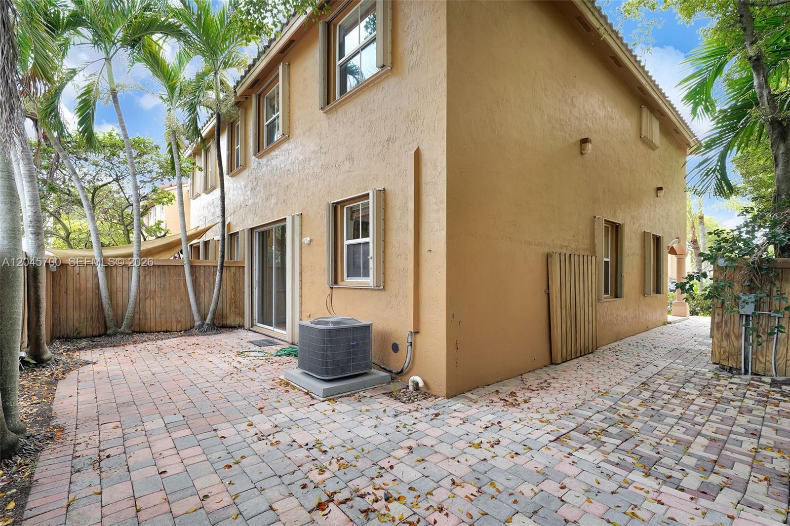 Building Photo - 8853 SW 108th Pl