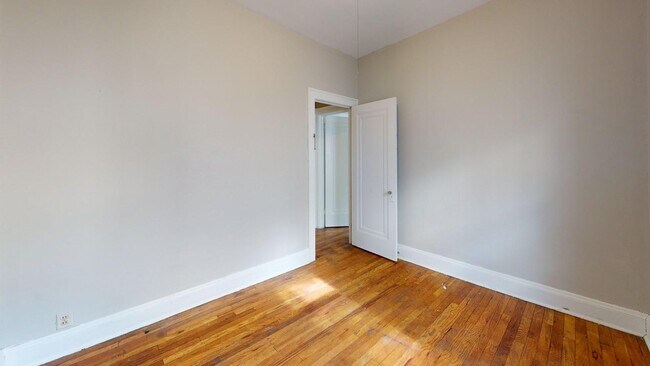 Building Photo - 1534 Belmar Rd