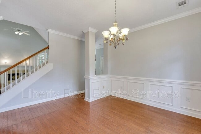 Building Photo - 40 Downie Ct
