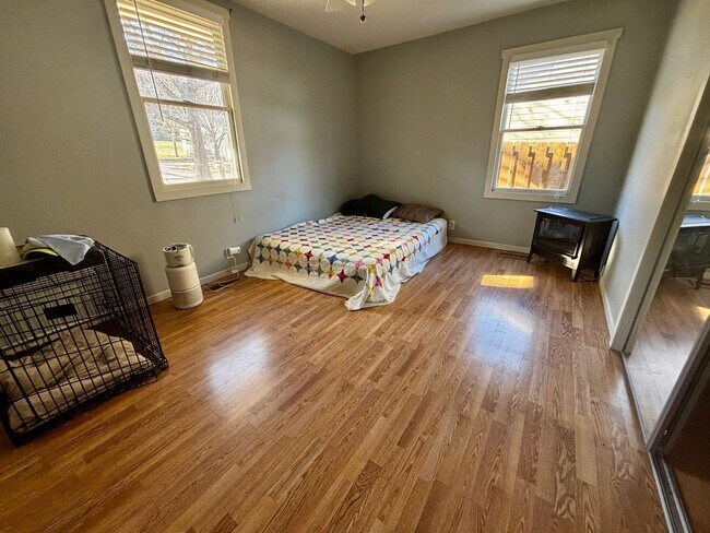 Building Photo - Italian Estates Property Management