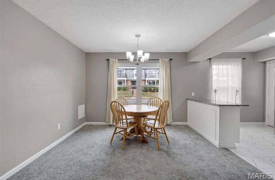 Building Photo - 1678 Blue Ridge Dr