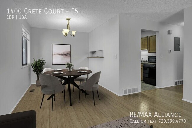 Building Photo - 1400 Crete Ct