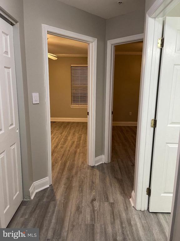 Building Photo - 831 Herring Creek Ct