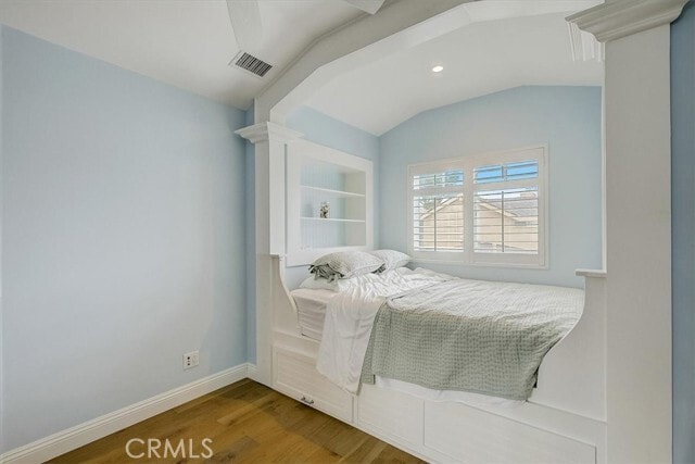 Building Photo - 2128 Miramar Dr