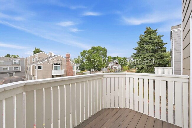 Building Photo - 9024 Bear Mountain Dr