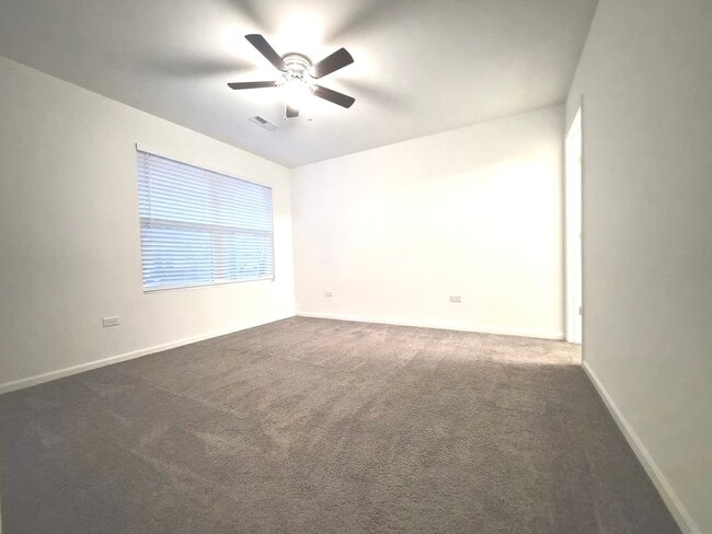 Building Photo - 4391 Chelsea Mnr Cir