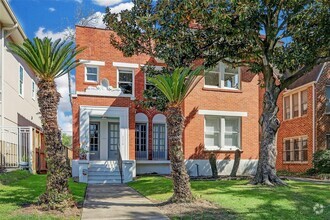 Building Photo - 1114 1/2 Bartlett St