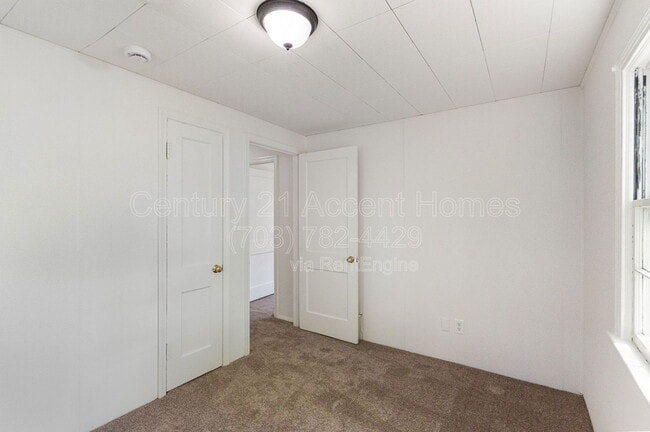 Building Photo - 7800 Schelhorn Rd