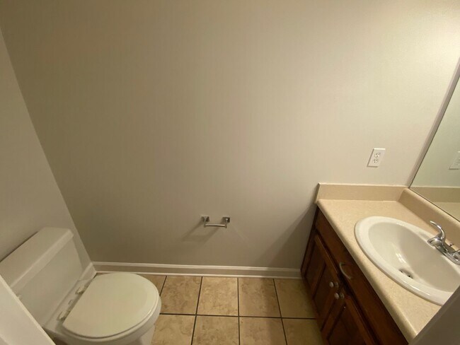 Building Photo - 4207 Broughton St