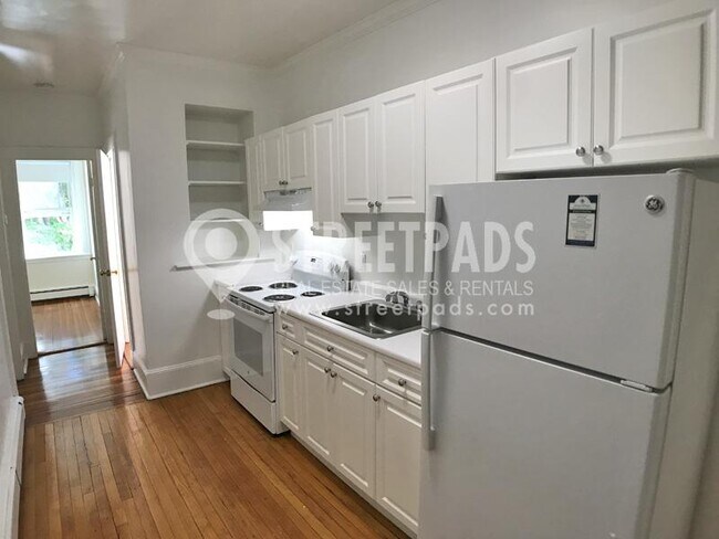 Building Photo - 2 bedroom in Brookline MA 02446