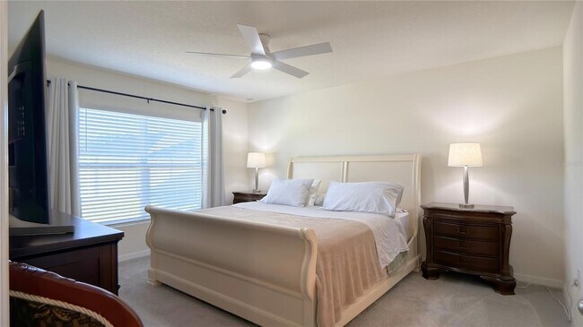 Building Photo - 6987 SW 136th Ln